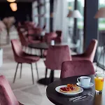 Meri Seaside & Hotell