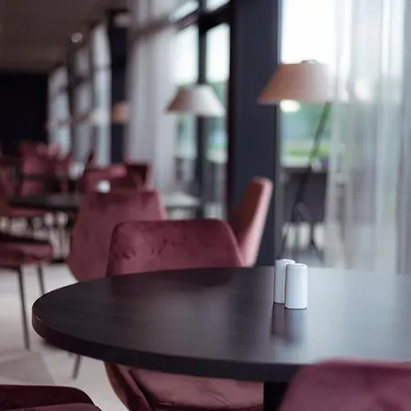 Hotell Meri Seaside &