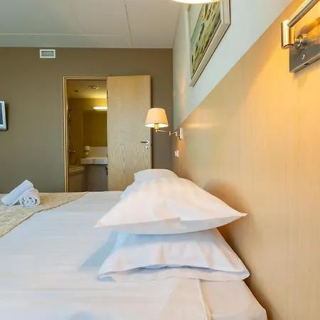Meri Seaside & Hotel Kuressaare