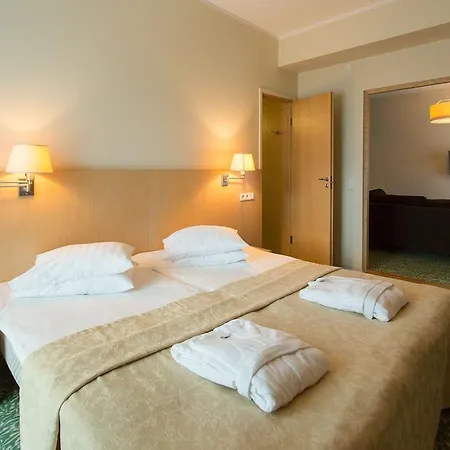 Hotel Meri Seaside & 3*