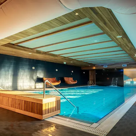 Meri Seaside & 3* Kuressaare