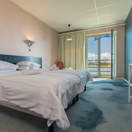 Ξενοδοχείο Meri Seaside & 3*