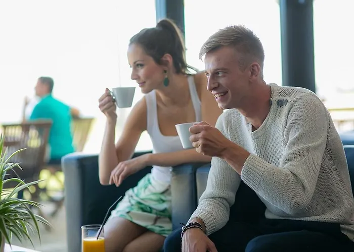 Hotel Meri Seaside &