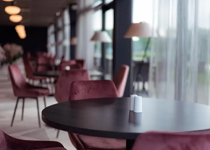 Hotell Meri Seaside &