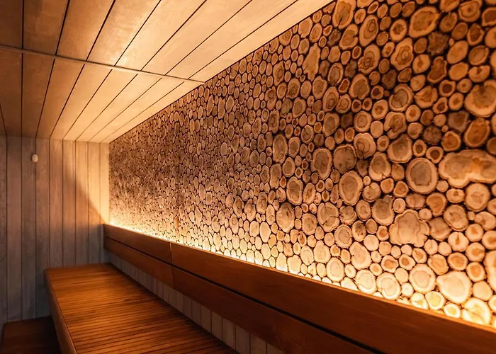 Meri Seaside & كوريسارِ