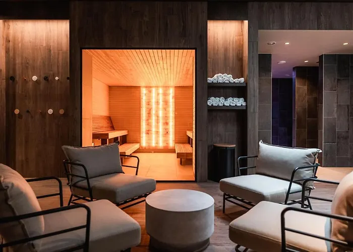 Meri Seaside & Hotell Kuressaare