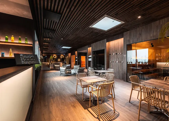 Hotell Meri Seaside &