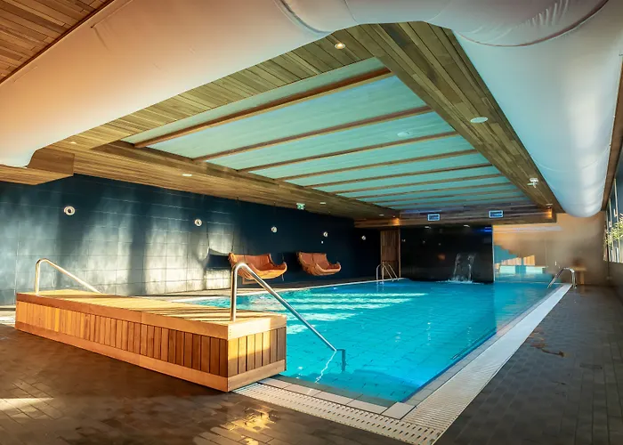 Meri Seaside & 3* Kuressaare