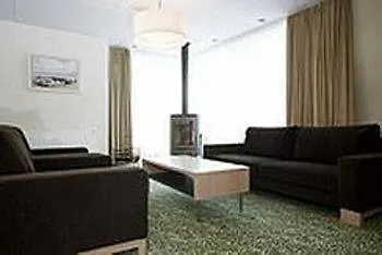 Meri Seaside & فندق